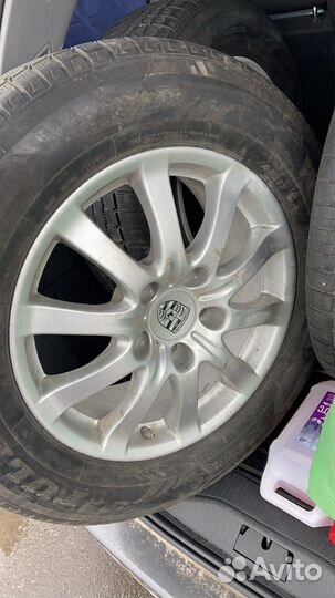 Fullrun WIN 88 235/65 R17