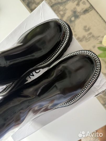 Ботинки Givenchy лаковые 36
