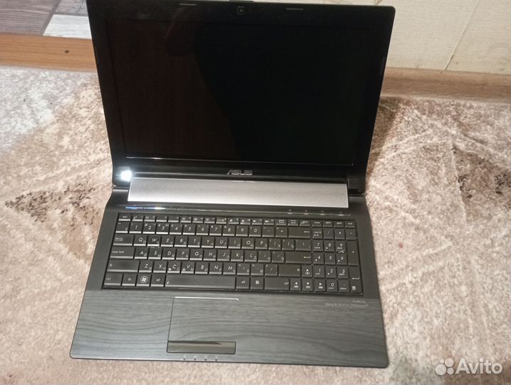 Ноутбук asus