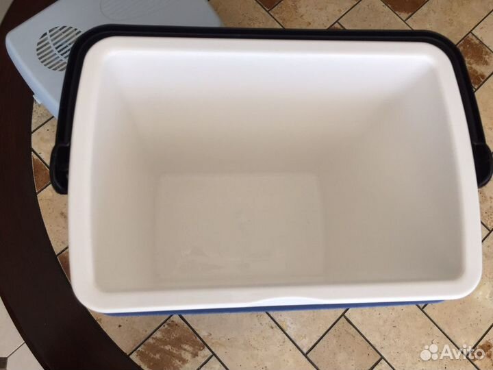 Холодильник Ezetil