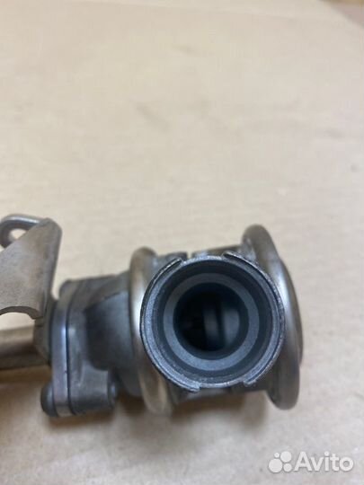 Клапан EGR правый Audi A8 D3 BVJ 2006