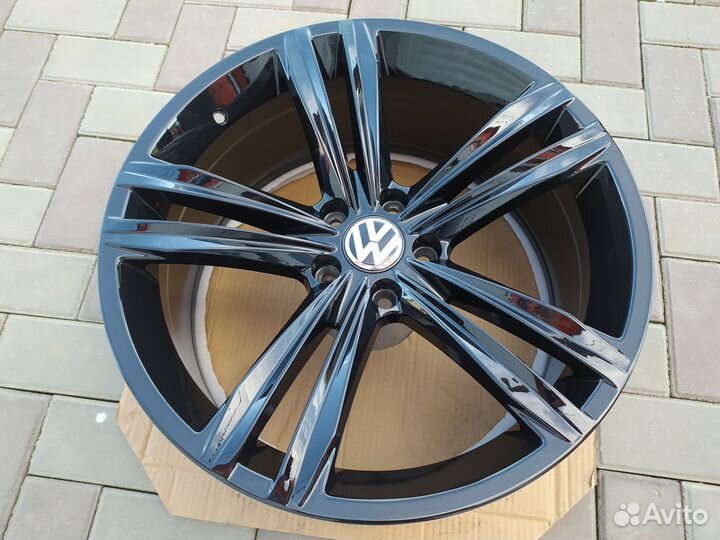 R19/5/112 Sebring VW Tiguan, Passat B8, CC Skoda