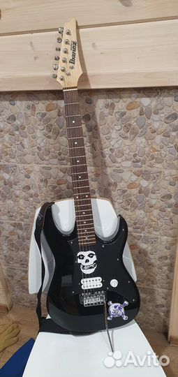 Электро гитара с комбиком