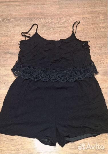 Комбинезон с шортами