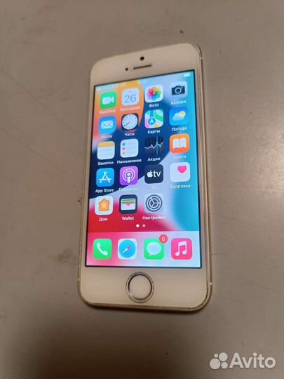 Телефон iPhone 5s