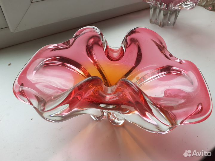 Вазы из цветного стекла Чехия