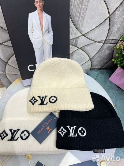 Шапка новая