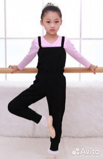 Продам комбинезон для тренировок (новый)