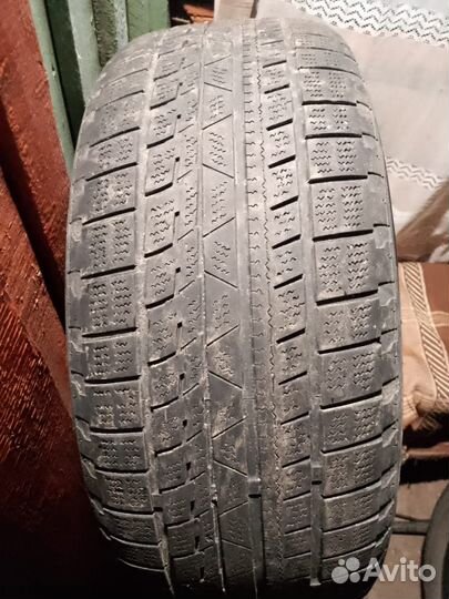 Supermax Touring TM-1 215/60 R17