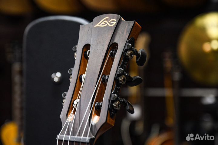 Классическая гитара + Аксессуары