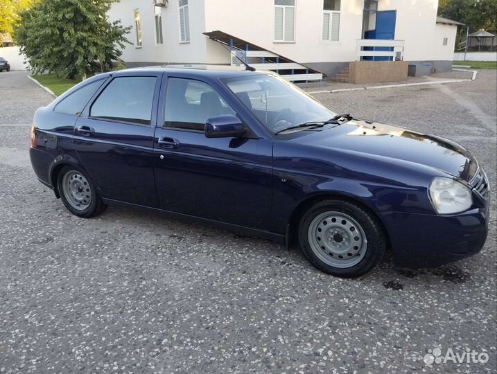 LADA Priora 1.6 МТ, 2012, 200 000 км
