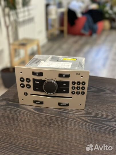 Магнитола штатная Opel Astra H