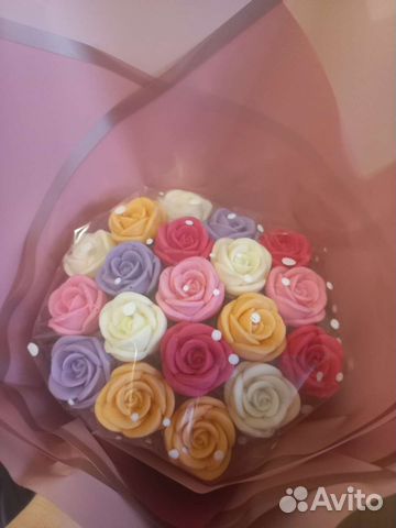 Букет из 13 шоколадных цветов (роз)