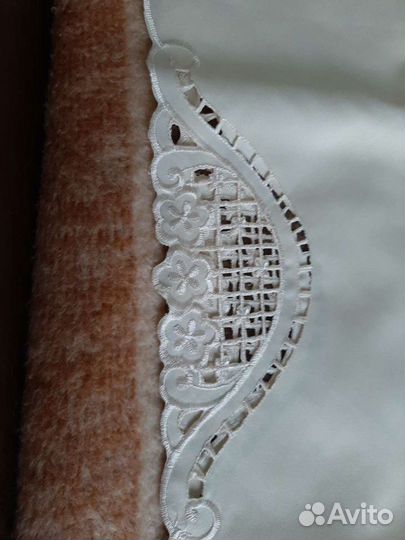 Скатерть на праздничный стол