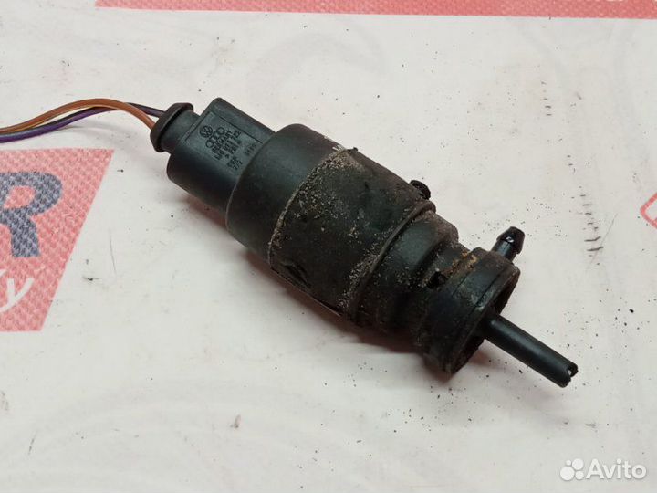 Насос стеклоомывателя Audi A6 C6 3.2FSI 2005