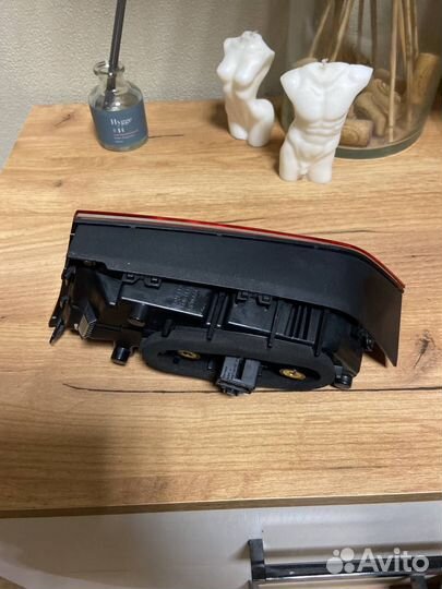 Фонарь задний левый внутренний Skoda Rapid II