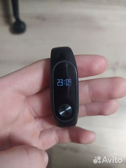 Часы Mi band 2
