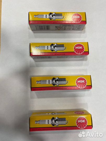 Комплект свечей зажигания NGK 1578 - 4 шт