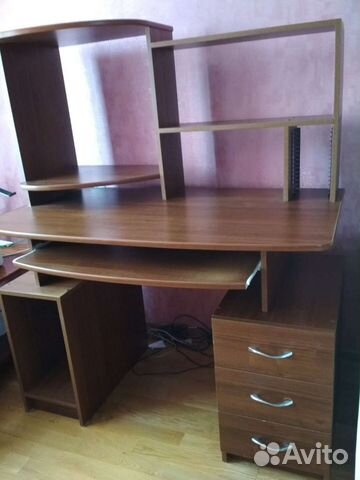 Компьютерный стол