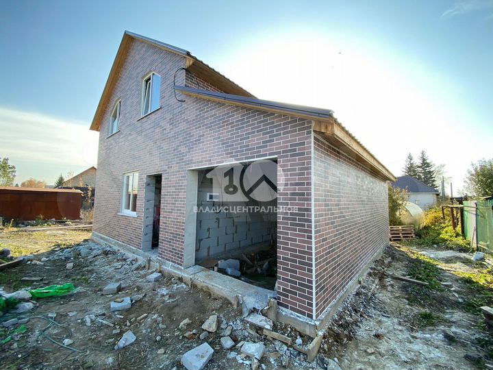 Дом 126 м² на участке 6 сот.