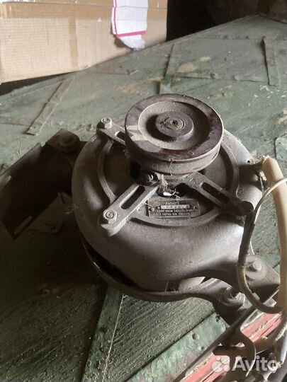 Электродвигатель 220в