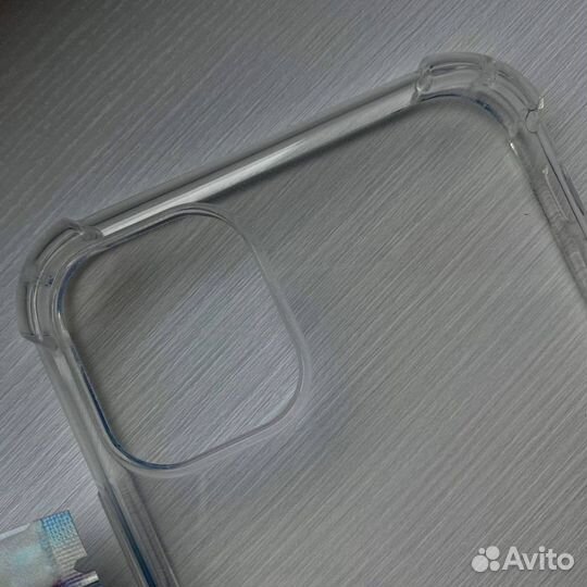 Прозрачный чехол для iPhone 11