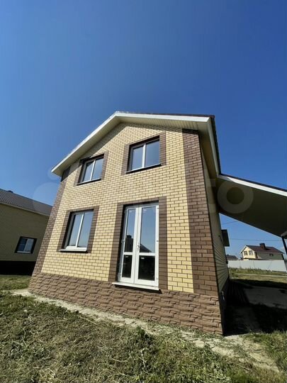 Коттедж 99 м² на участке 7 сот.