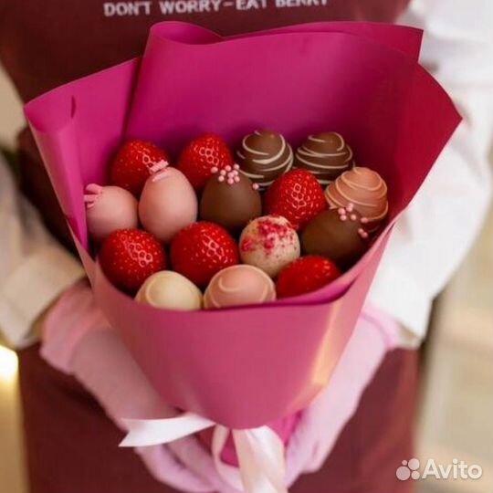 Съедобные букеты клубника в шоколаде