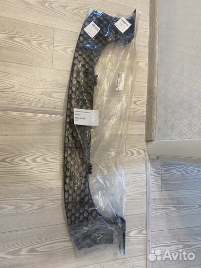 Нижний передний усилитель