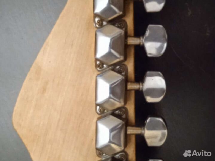 Гриф Fender stratocaster