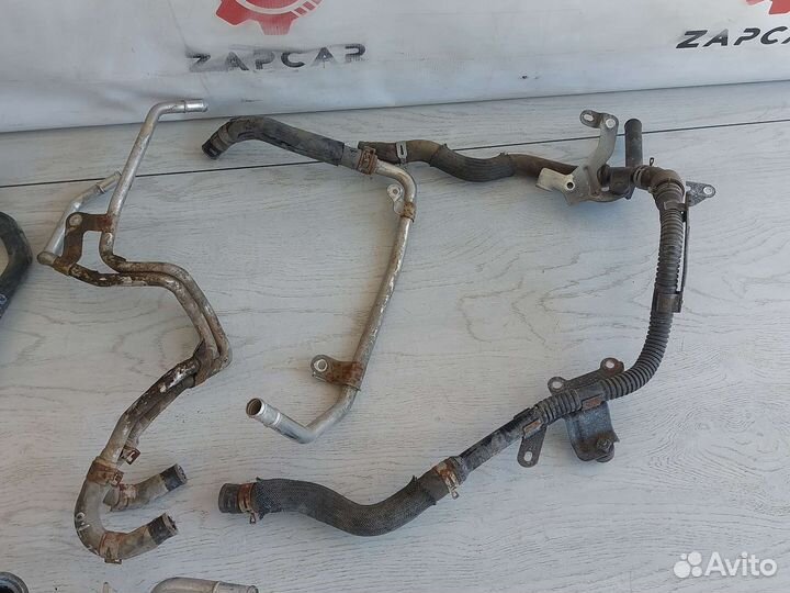 Toyota Land Cruiser 200 патрубки