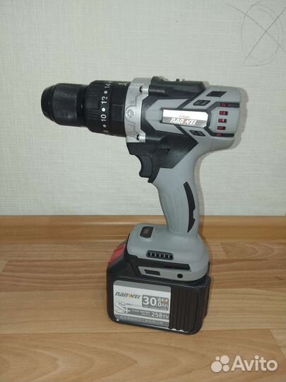 Комплект для бурения льда на зимней рыбалке 21 В