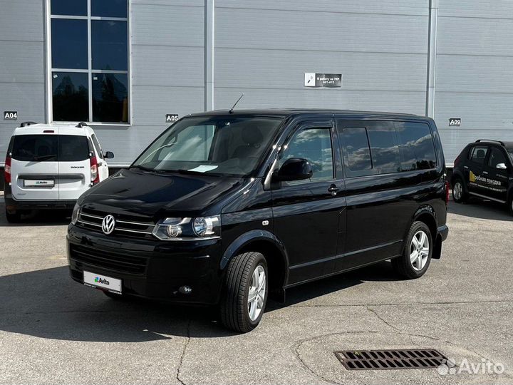 Volkswagen Caravelle 2.0 AMT, 2014, 165 000 км