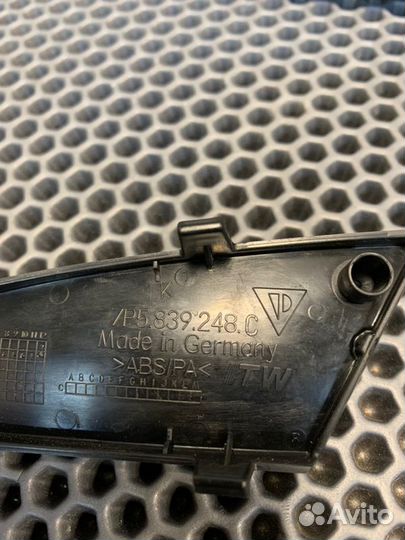 Накладка двери задняя правая Porshe Panamera 970