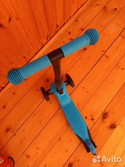 Самокат детский трехколесный