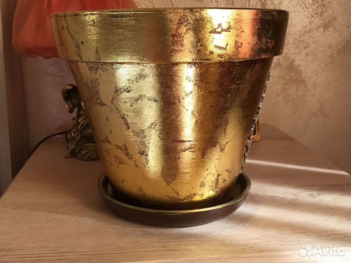 Цветочный горшок