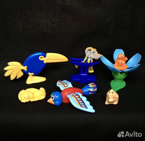 Игрушки фигурки киндер сюрприз 90-е годы