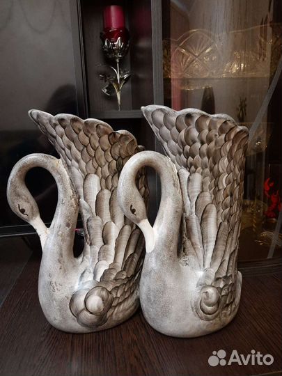 Ваза лебедь