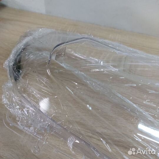 Стекла фар Toyota Land Cruiser Prado 150 2017-2020