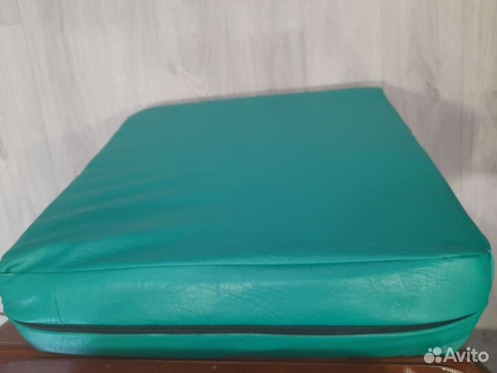 Чехлы из экокожи