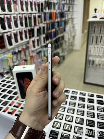 iPhone 6S, 128 ГБ