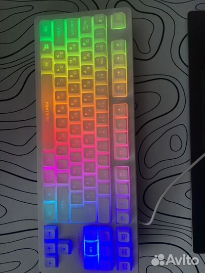 Клавиатура с подсветкой белая