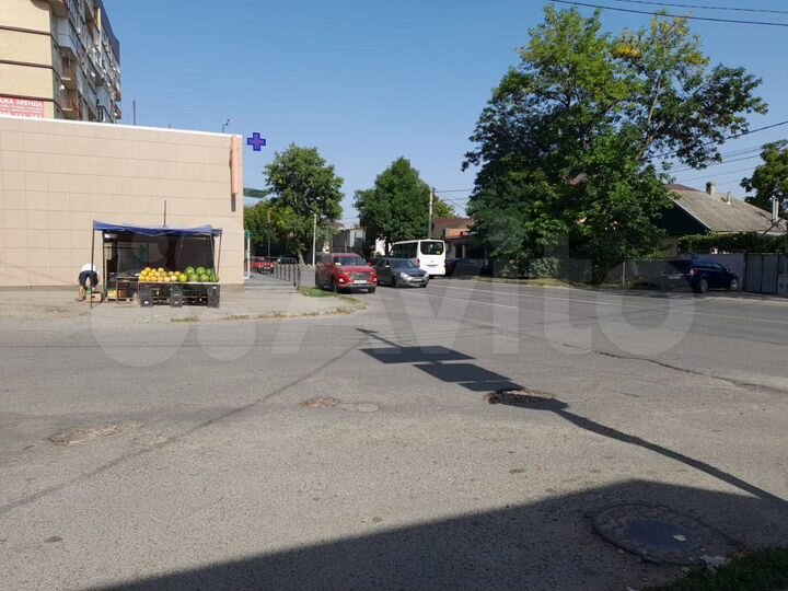 3-к. квартира, 86 м², 1/2 эт.