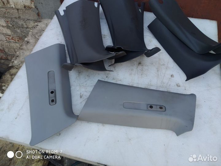 Обшивка стоек Jeep Grand Cherokee zj