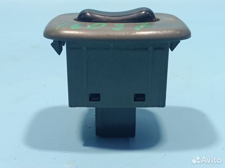 Кнопка стеклоподъёмника для Hyundai Atos