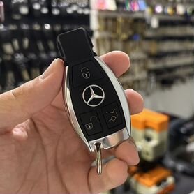 Ключ mercedes рыбка