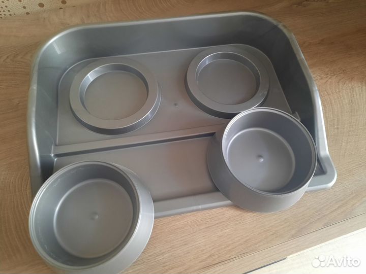 Миска двойная с подставкой для кошек