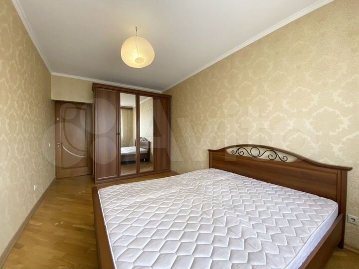 3-к. квартира, 78 м², 6/10 эт.