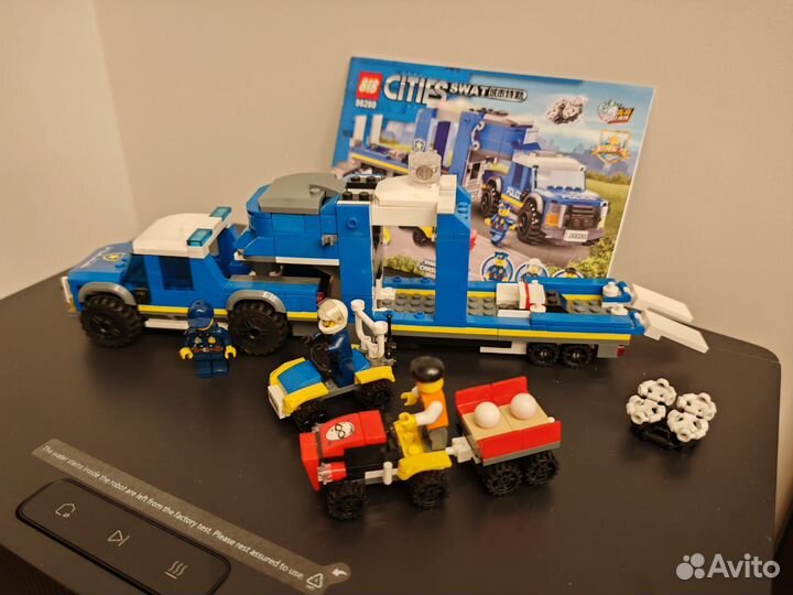 Lego 60139, Мобильный командный центр (аналог)