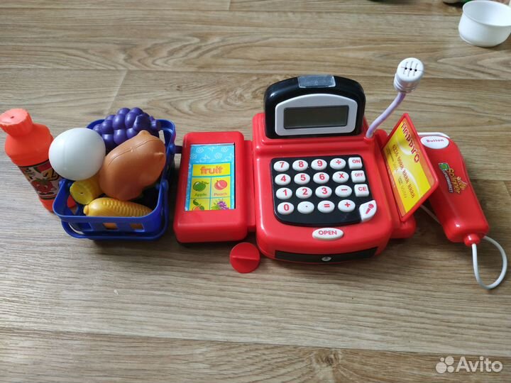 Игрушечная касса